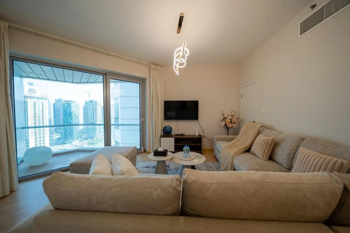 Homes & Beyond L 2Br In The Heart Of Dubai Marina United Arab Emirates